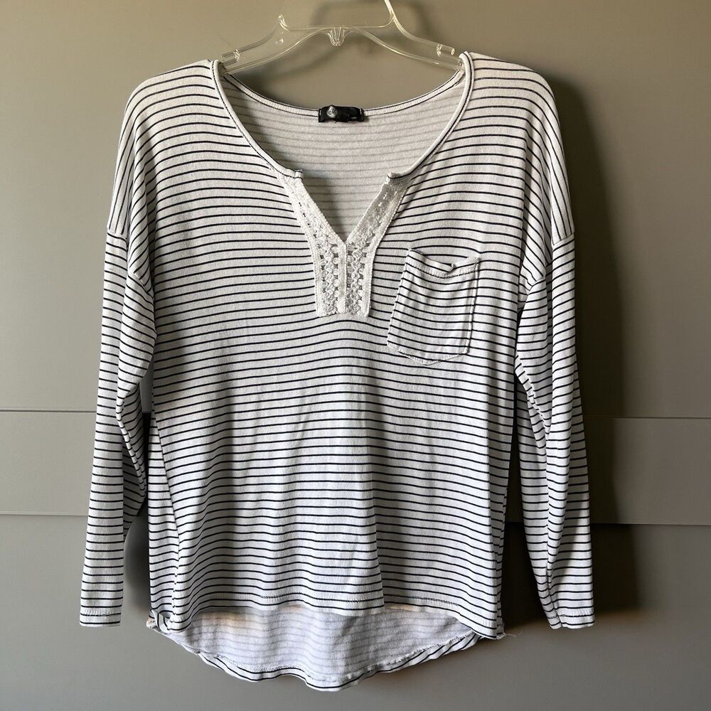 M made in Italy Striped Blouse Women Medium Linen Black White V neck Long Sleeve